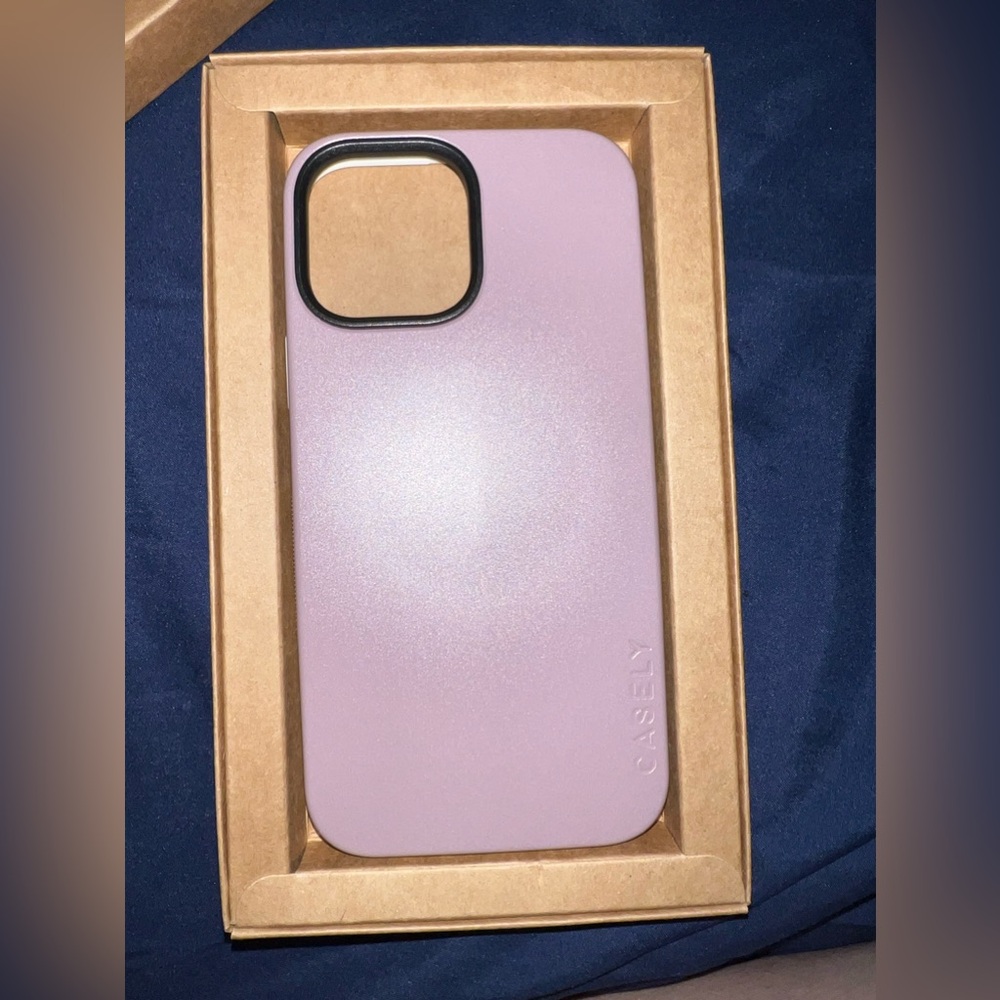 Casely Bold + MagSafe - Purple Taupe on Nude - iPhone 13 Pro Max Cases + Freebie